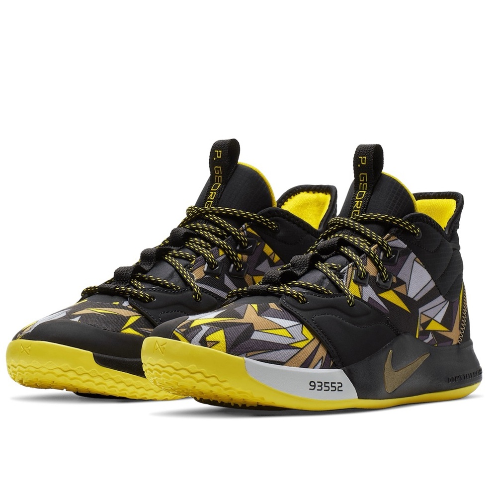 NIKE PG 3 Mamba Mentality Size 9
